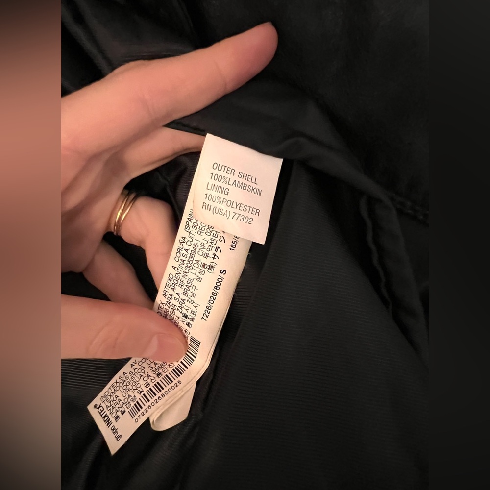 Zara Women's Black Leather Jacket - Picture 9 of 15